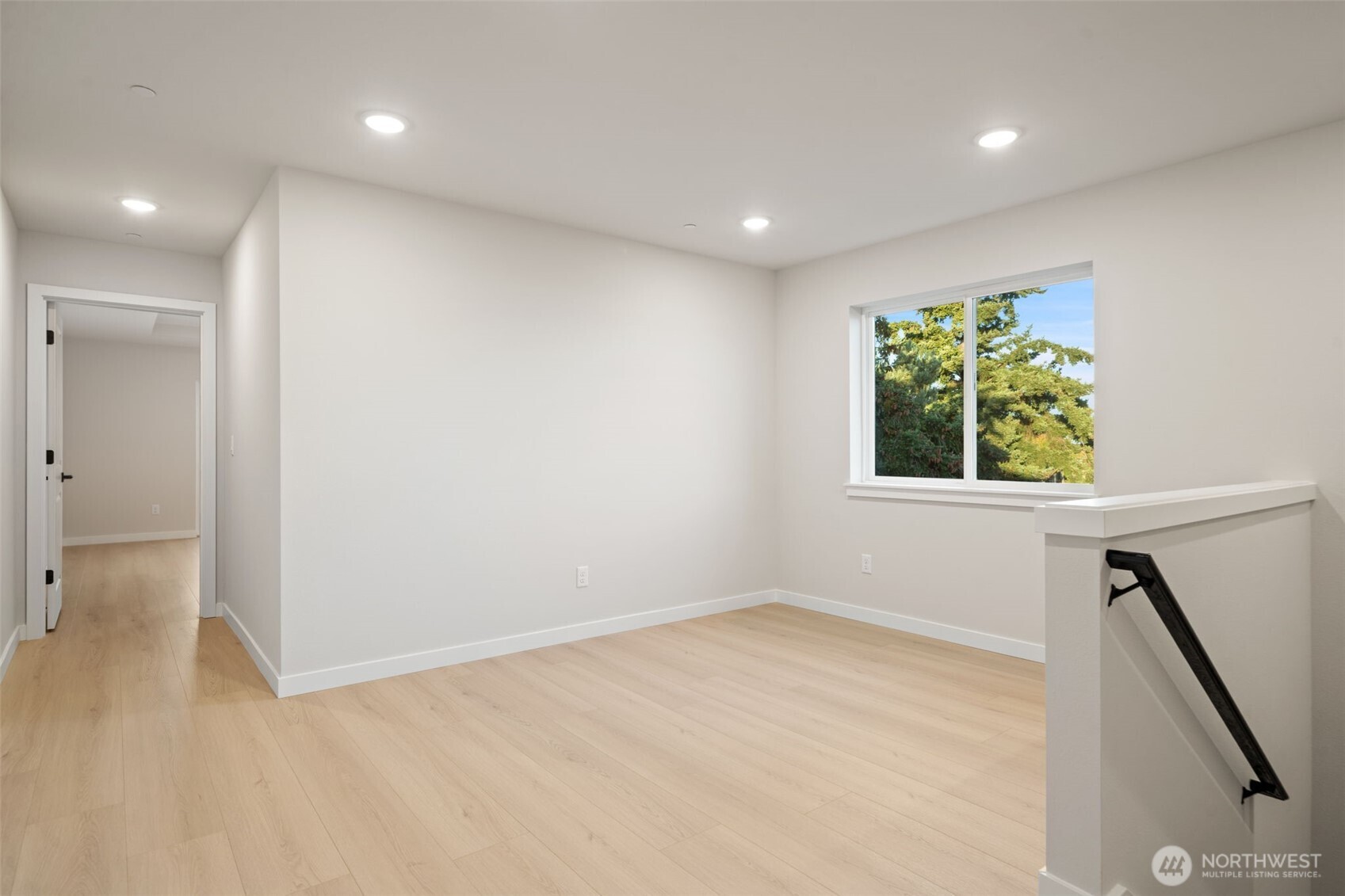 669 West Hendrickson Road, Unit 1 Sequim, WA 98382 - Photo 12 of 22