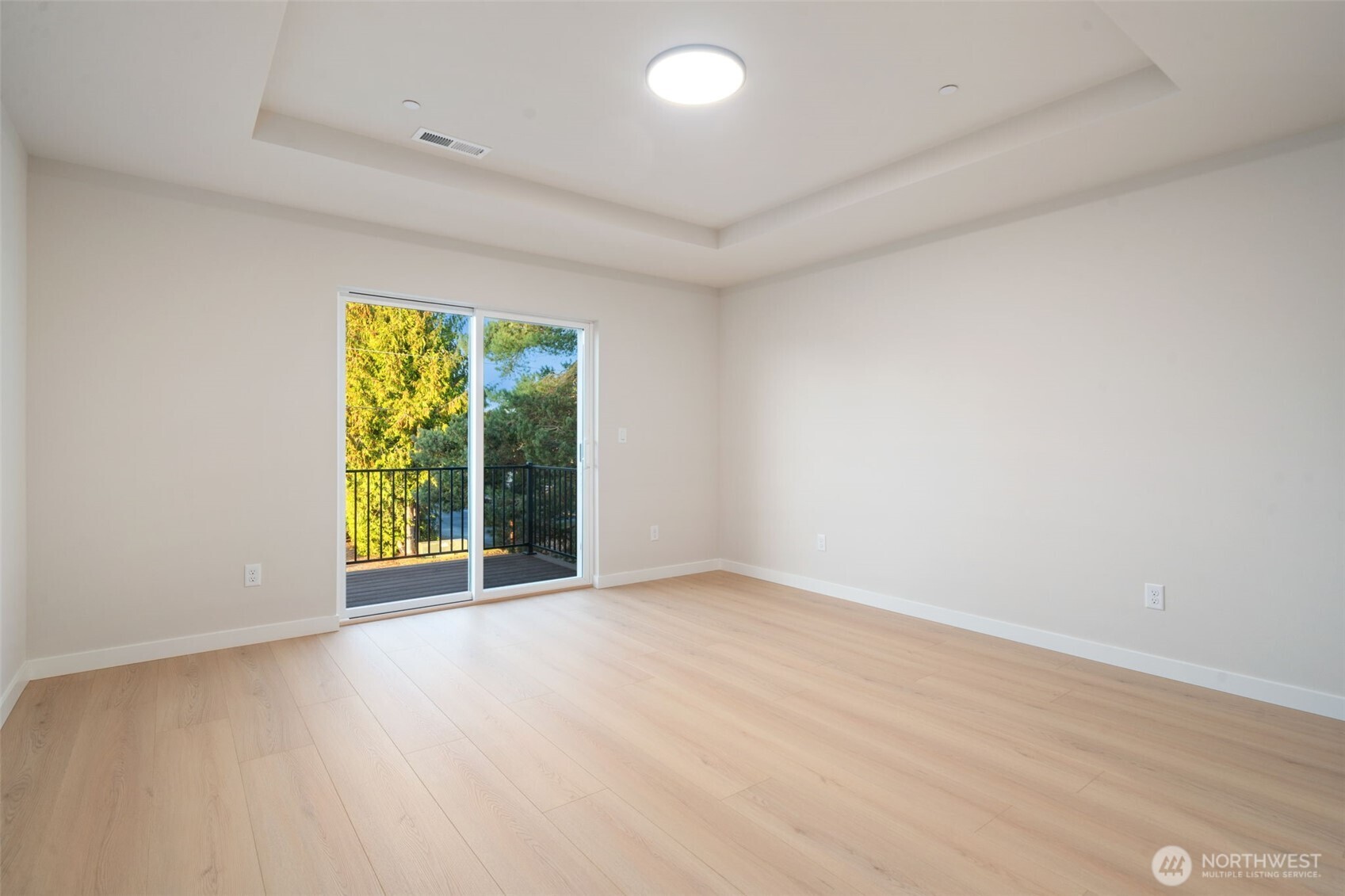 669 West Hendrickson Road, Unit 1 Sequim, WA 98382 - Photo 18 of 22