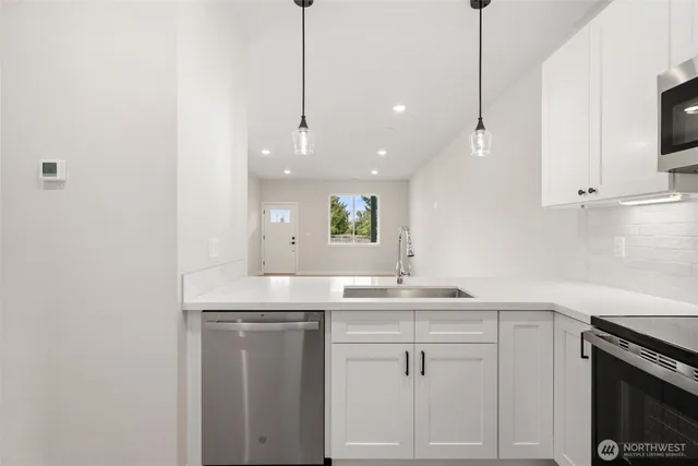 $429,950 | 669 West Hendrickson Road, Unit 1, Sequim, WA 98382