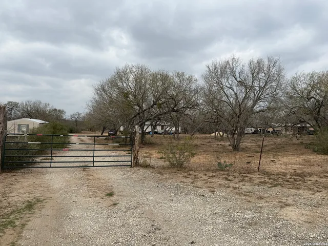 a view of outdoor space with city view