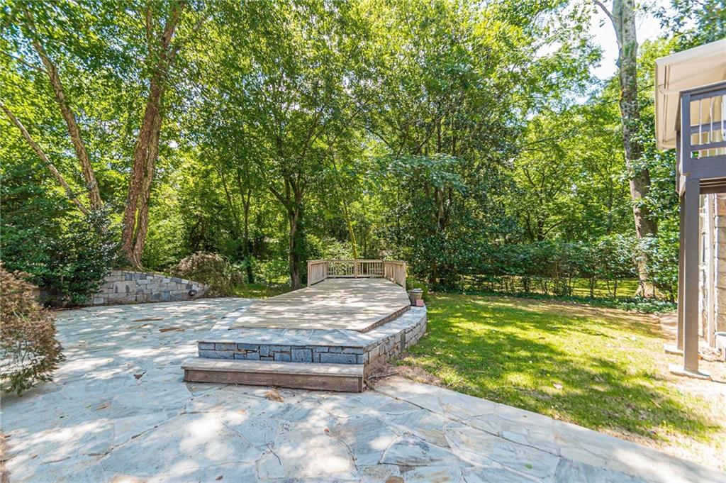 4523 Runnemede Road Northwest Atlanta, GA 30327 - Photo 36 of 39