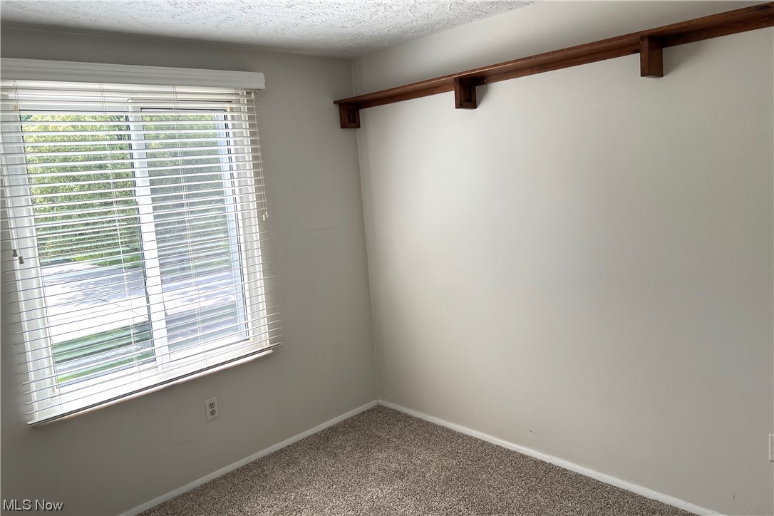 3024 Gale Road Willoughby, OH 44094 - Photo 10 of 15 Gallery Image 10