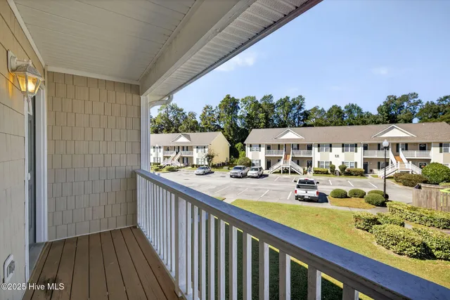 $203,000 | 4629 McClelland Drive, Unit T202, Wilmington, NC 28405