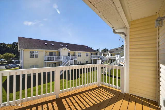 $203,000 | 4629 McClelland Drive, Unit T202, Wilmington, NC 28405
