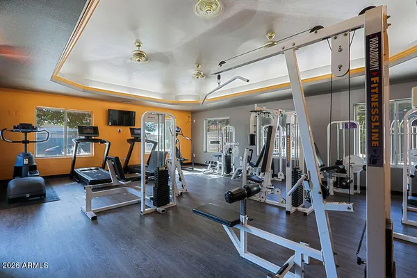 $195,000 | 2929 West Yorkshire Drive, Unit 2101, Phoenix, AZ 85027