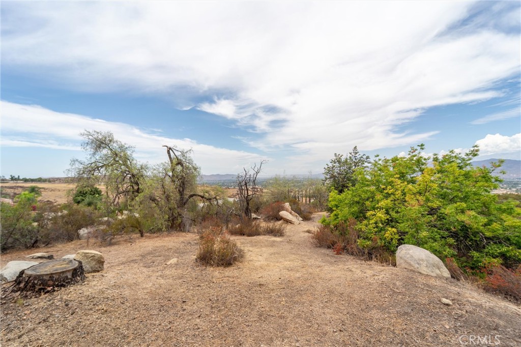 28280 Rawlings Road Hemet, CA 92544 - Photo 11 of 73 Gallery Image 11