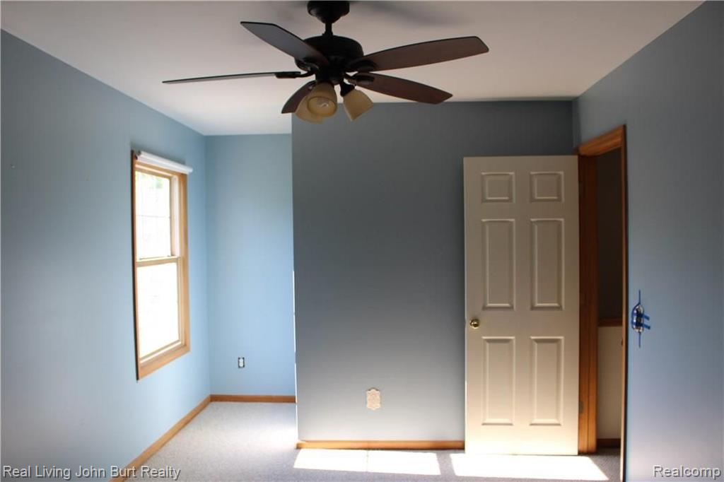 3037 York Road Rochester Hills, MI 48309 - Photo 15 of 16