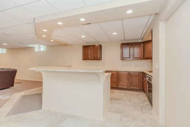 $728,900 | 5780 Swan Lake Court, West Bloomfield, MI 48322