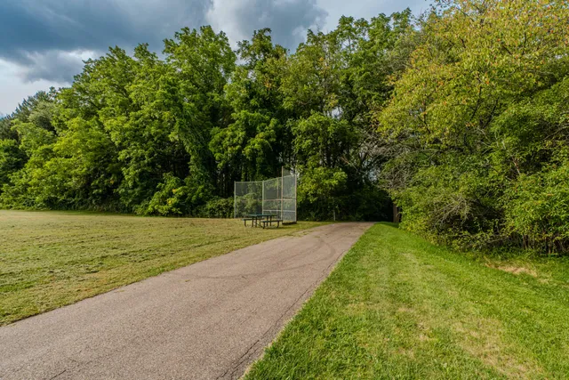 $728,900 | 5780 Swan Lake Court, West Bloomfield, MI 48322