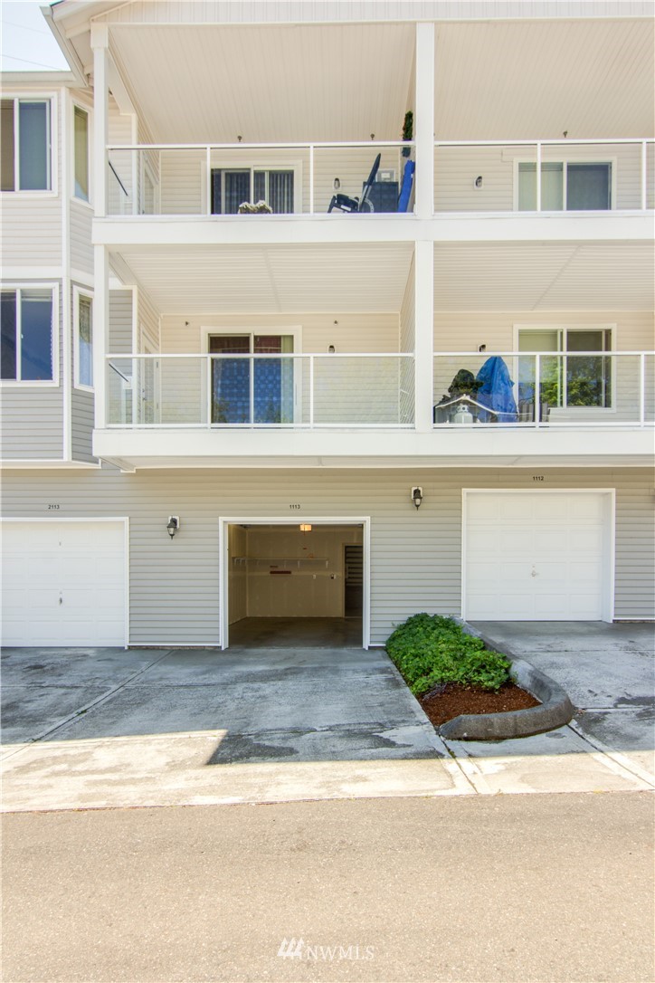 2920 Southeast 8th Place, Unit 1113 Renton, WA 98058 - Photo 16 of 17 Gallery Image 16