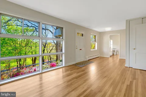$820,000 | 908 North Arlington Mill Drive, Arlington, VA 22205