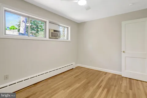 $820,000 | 908 North Arlington Mill Drive, Arlington, VA 22205