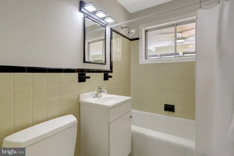 $820,000 | 908 North Arlington Mill Drive, Arlington, VA 22205