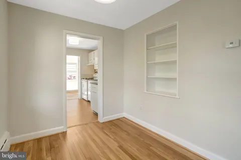 $820,000 | 908 North Arlington Mill Drive, Arlington, VA 22205