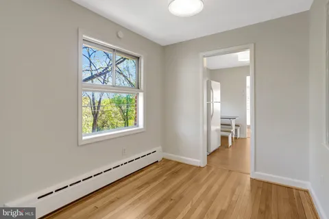$820,000 | 908 North Arlington Mill Drive, Arlington, VA 22205