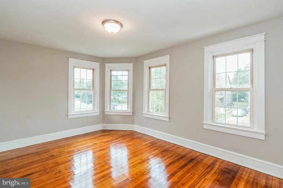 309 Cleveland Avenue Riverside, NJ 08075 - Photo 9 of 16