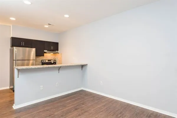 $2,500 | 82 Jackson Street, Unit A5, Hoboken, NJ 07030