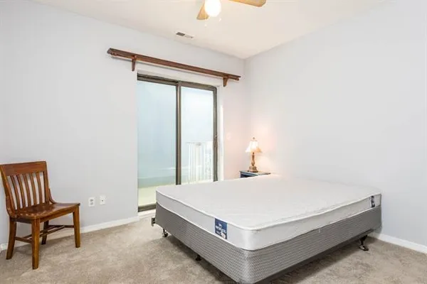 $2,500 | 82 Jackson Street, Unit A5, Hoboken, NJ 07030