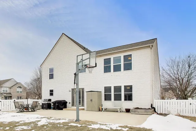 $419,000 | 1607 Rose Court, Romeoville, IL 60446