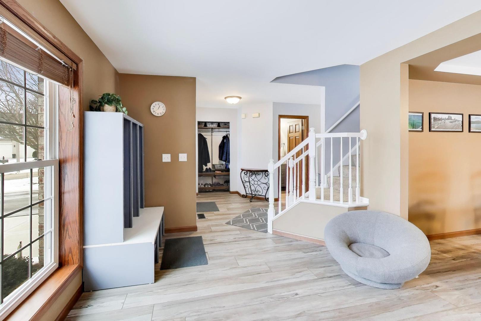 1607 Rose Court Romeoville, IL 60446 - Photo 6 of 47