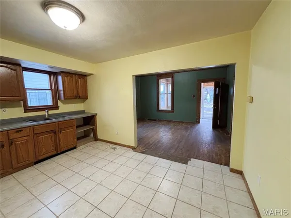 $32,500 | 309 West College Street, Sparta, IL 62286