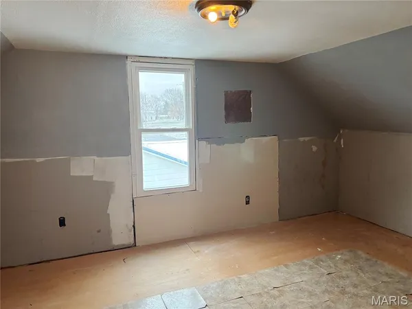 $32,500 | 309 West College Street, Sparta, IL 62286