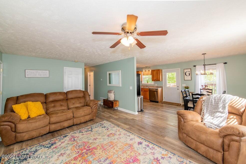 13592 Salt River Road Eastview, KY 42732 - Photo 6 of 64 13592 Salt Lake Road-31