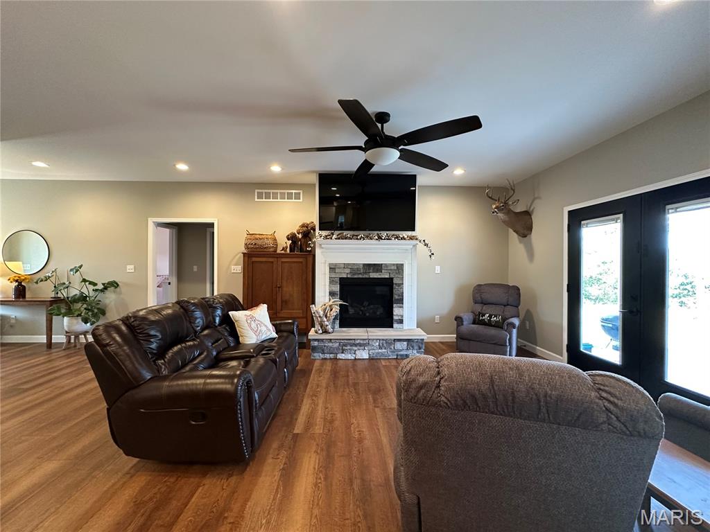 2101 Clifty Road Hermann, MO 65041 - Photo 22 of 93