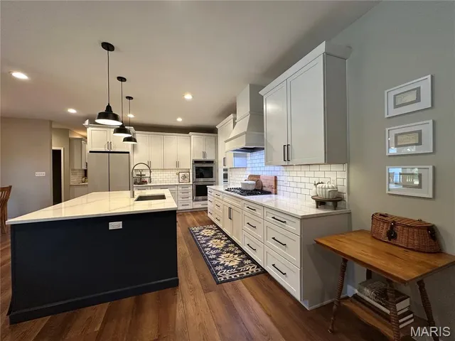 $849,000 | 2101 Clifty Road, Hermann, MO 65041