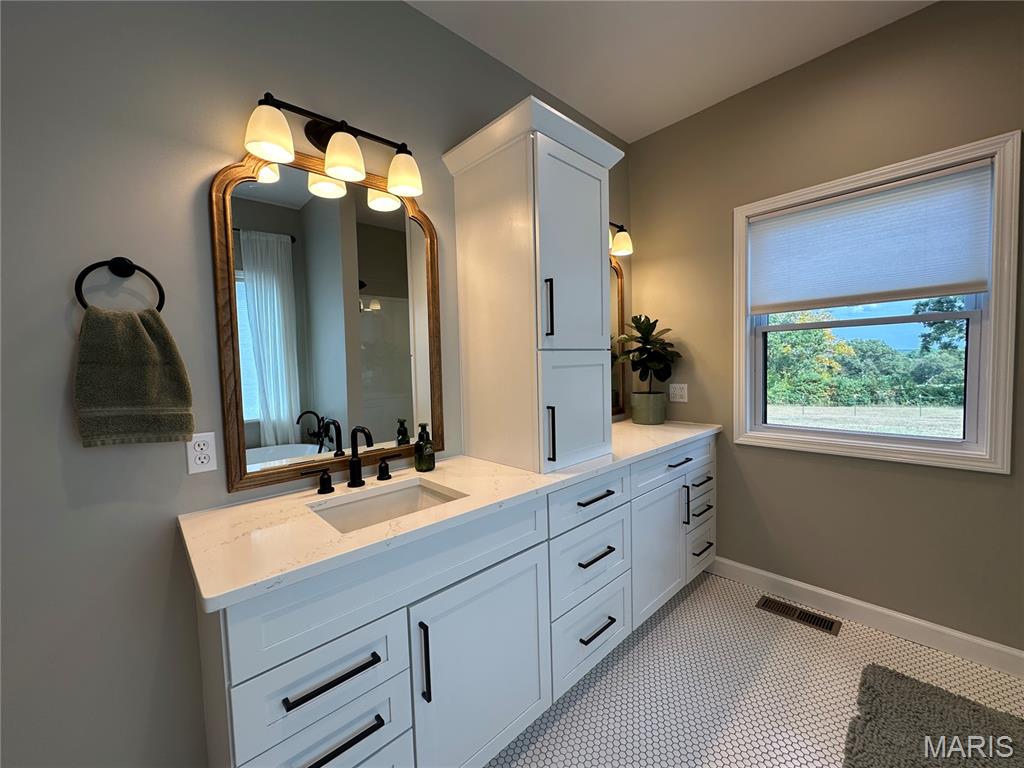 2101 Clifty Road Hermann, MO 65041 - Photo 63 of 93