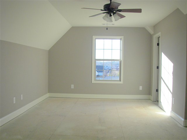 2 Gladstone Way Greer, SC 29650 - Photo 11 of 14 Gallery Image 11