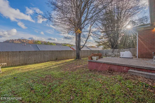 $324,900 | 5904 New Beaver Creek Drive, Knoxville, TN 37931