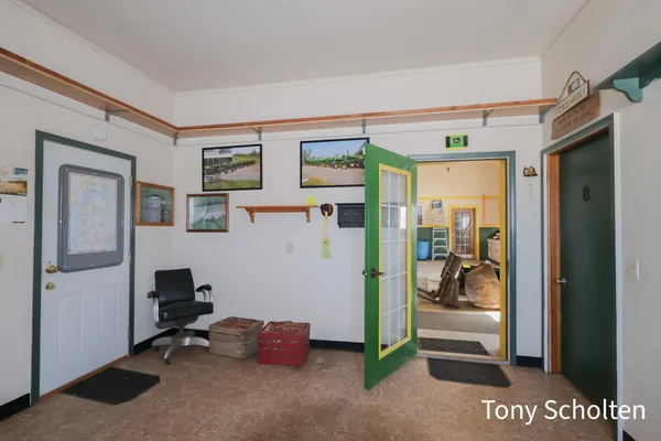 $1,374,900 | 16236 48th Avenue, Coopersville, MI 49404