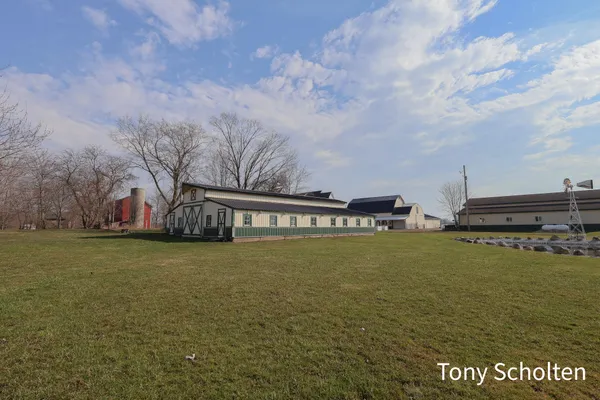 $1,374,900 | 16236 48th Avenue, Coopersville, MI 49404