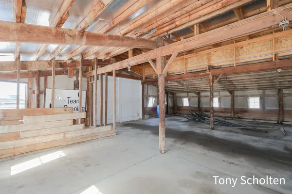 $1,374,900 | 16236 48th Avenue, Coopersville, MI 49404