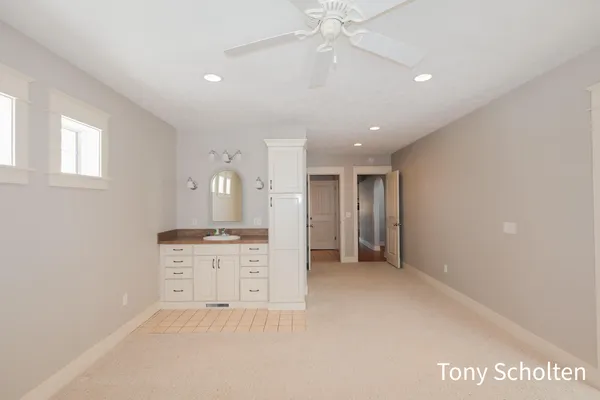 $1,374,900 | 16236 48th Avenue, Coopersville, MI 49404