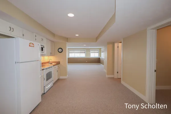 $1,374,900 | 16236 48th Avenue, Coopersville, MI 49404