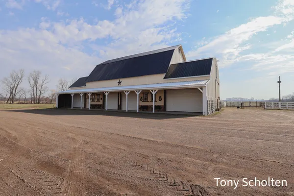 $1,374,900 | 16236 48th Avenue, Coopersville, MI 49404