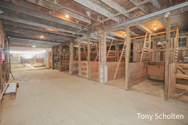 $1,374,900 | 16236 48th Avenue, Coopersville, MI 49404