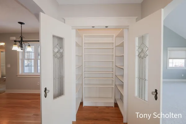 $1,374,900 | 16236 48th Avenue, Coopersville, MI 49404