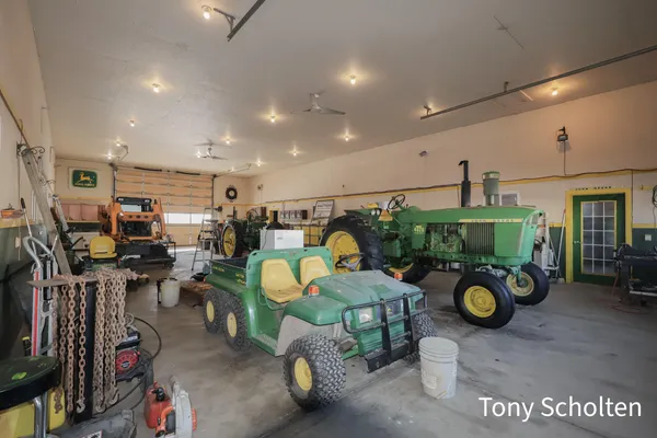 $1,374,900 | 16236 48th Avenue, Coopersville, MI 49404