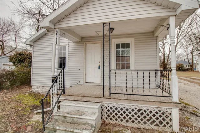 $79,000 | 3311 Sherman Street, Alton, IL 62002