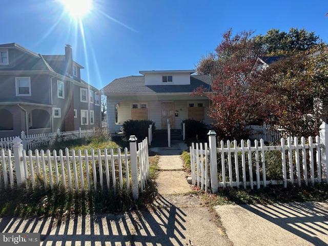 2803 Halcyon Avenue Baltimore, MD 21214 - Photo 1 of 12