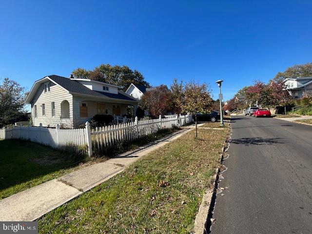 2803 Halcyon Avenue Baltimore, MD 21214 - Photo 3 of 12