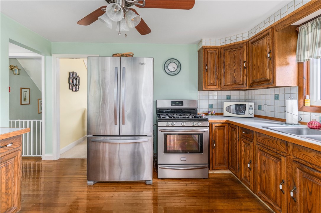 115 Bryant Road Cranston, RI 02910 - Photo 14 of 34 Gallery Image 14