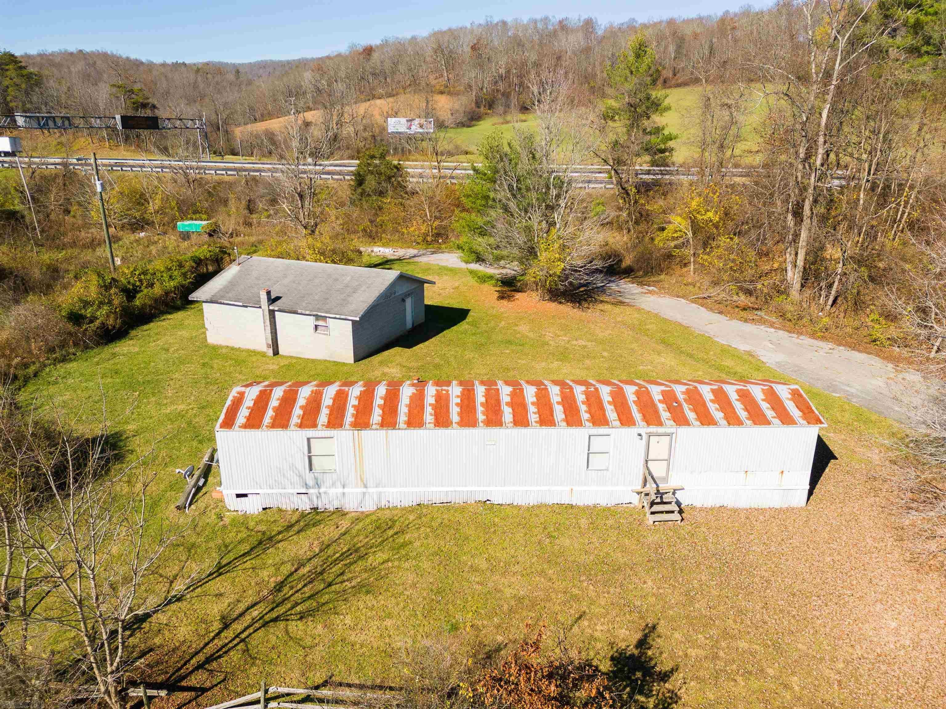2501 Kirby Road Draper, VA 24324 - Photo 6 of 51 Gallery Image 6