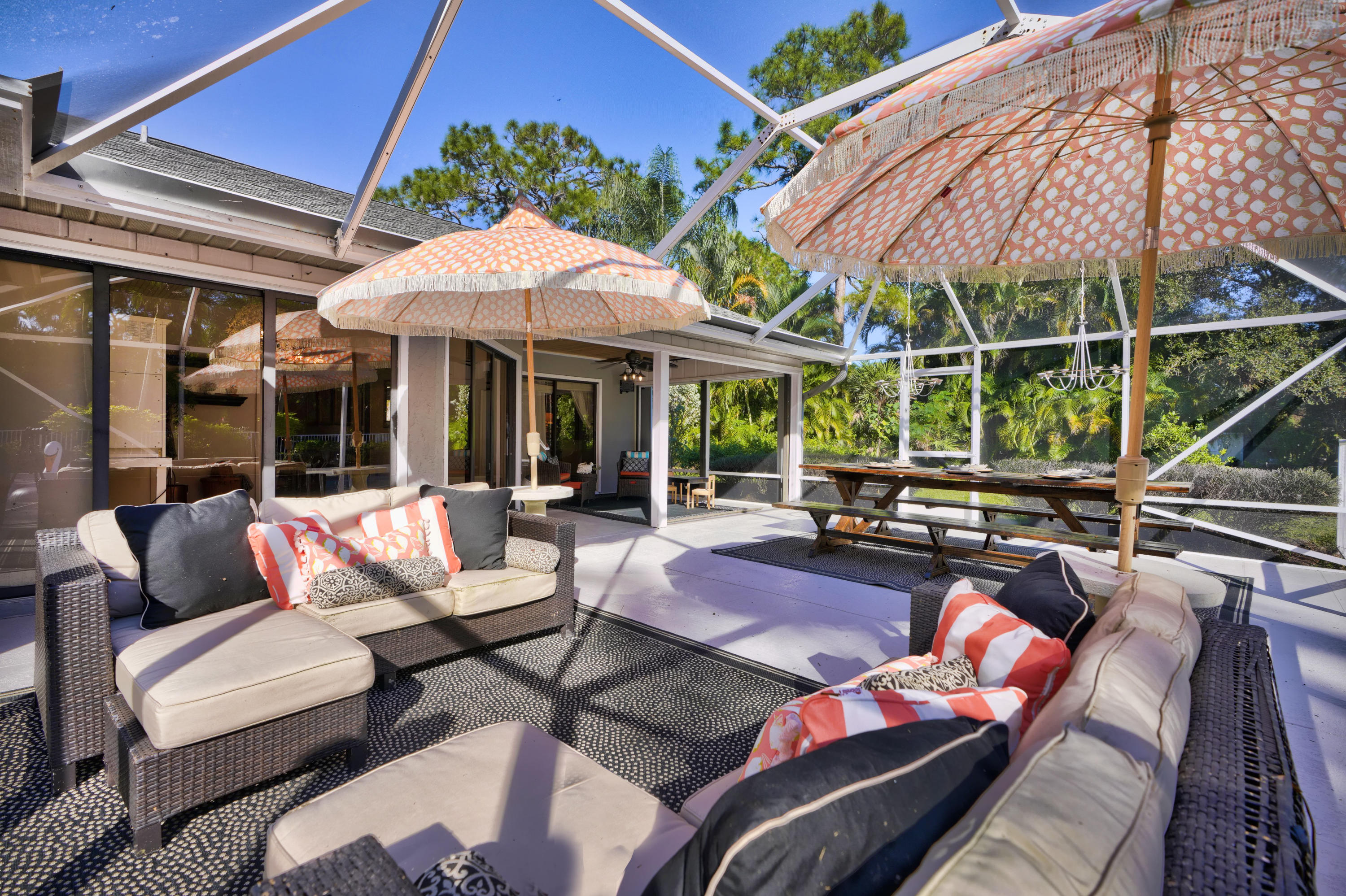 12910 165th Road North Jupiter, FL 33478 - Photo 32 of 47 Patio