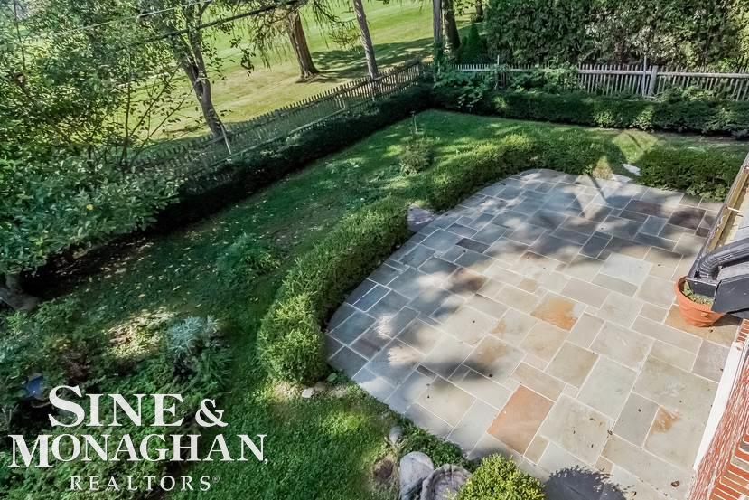21 Hawthorne Road Grosse Pointe Shores, MI 48236 - Photo 64 of 80