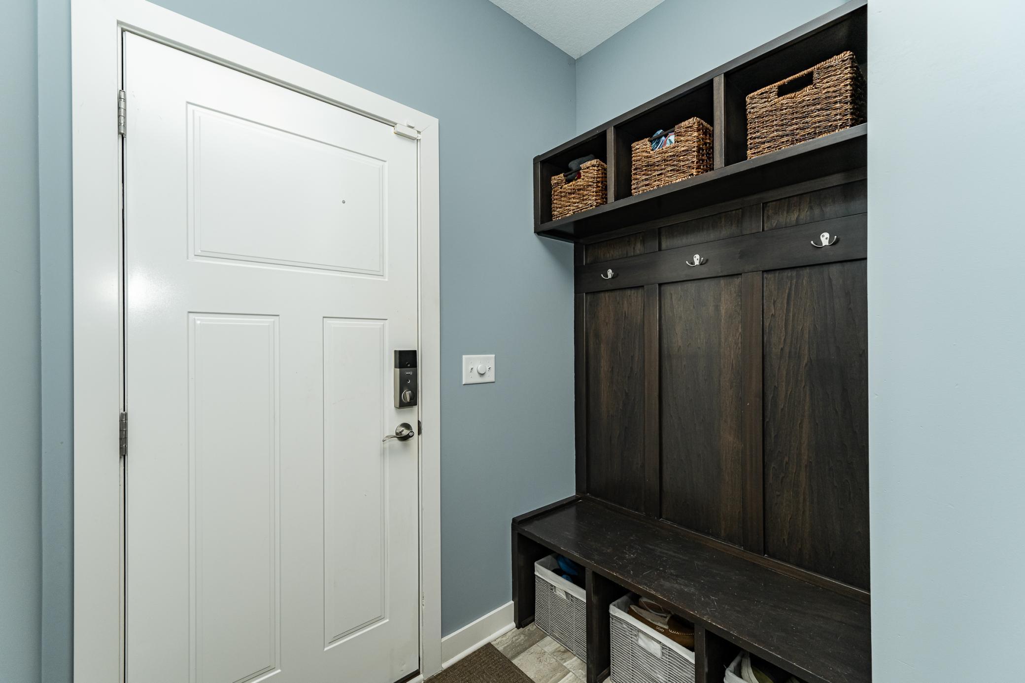 4283 Stone Point Drive Northeast Rochester, MN 55906 - Photo 3 of 42