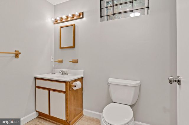 $885,000 | 5630 8th Road North, Arlington, VA 22205